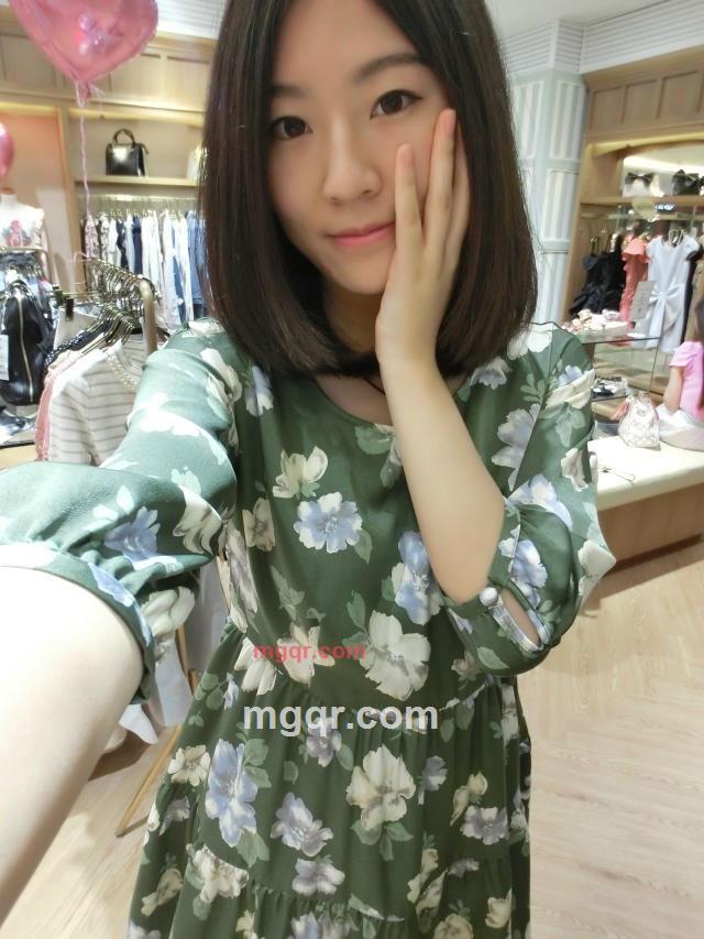 田丹娜的第2张照片