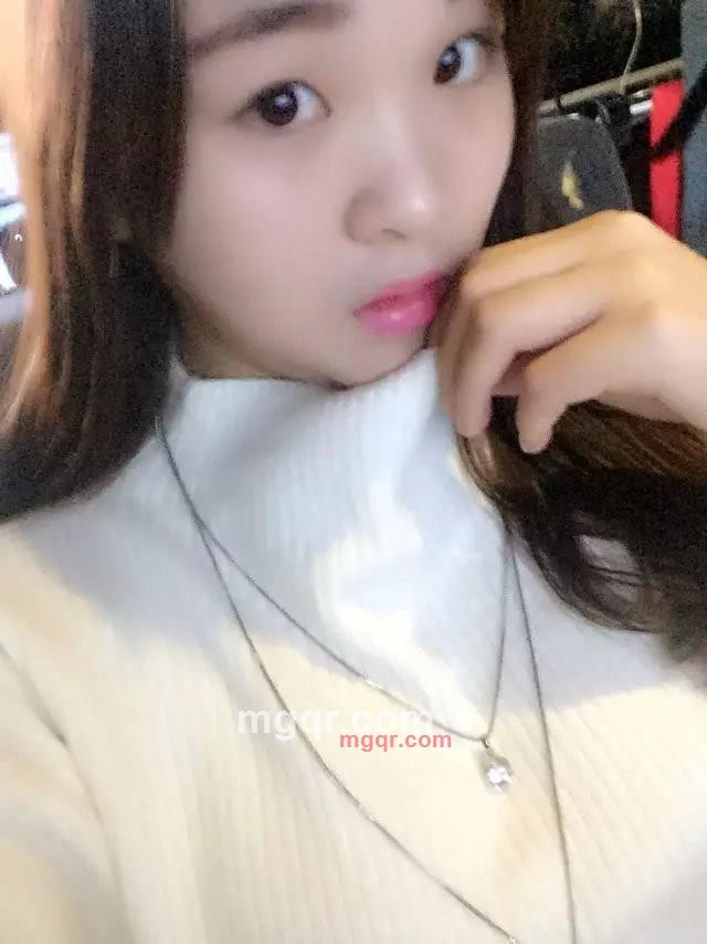 兮颜YING的第1张照片