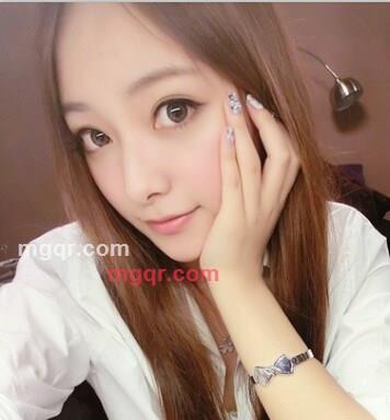 散落女人心的第1张照片