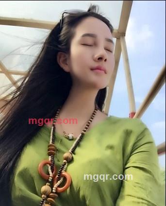 雅诗陈的第1张照片