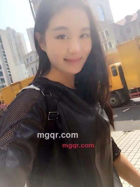 久别娜的第1张照片