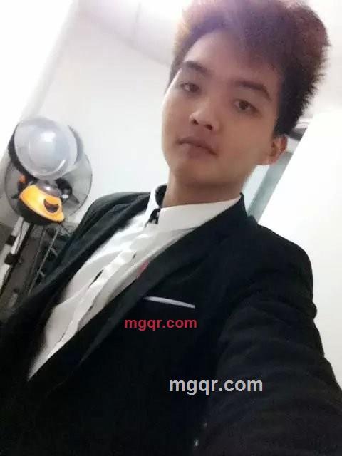 纯情.小男子的第3张照片
