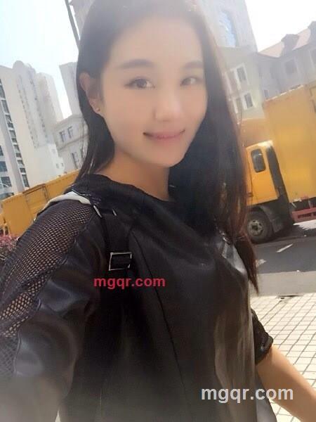 久别娜娜的第2张照片