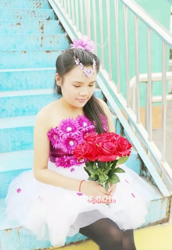 一寸芳心的第1张照片