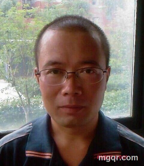 孤寂边缘的第1张照片