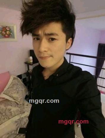 寂寞孤独的背影的第3张照片