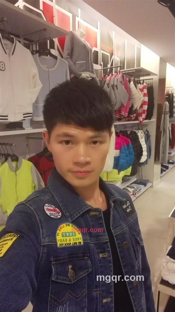 纯情夜色的第6张照片