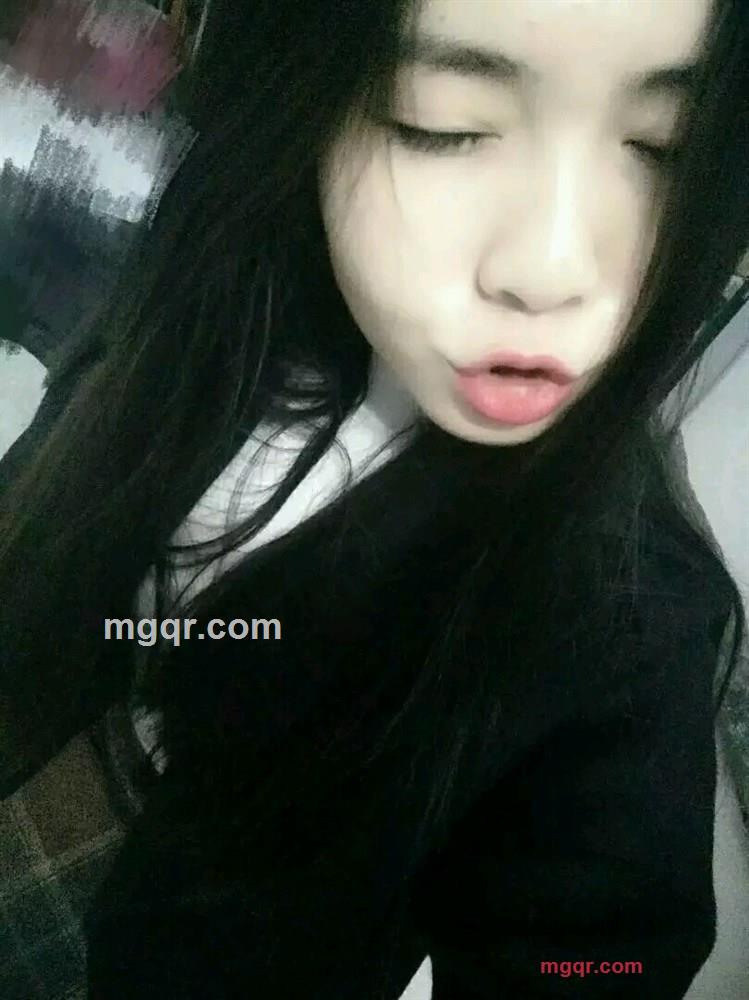 花立茜裙的第2张照片