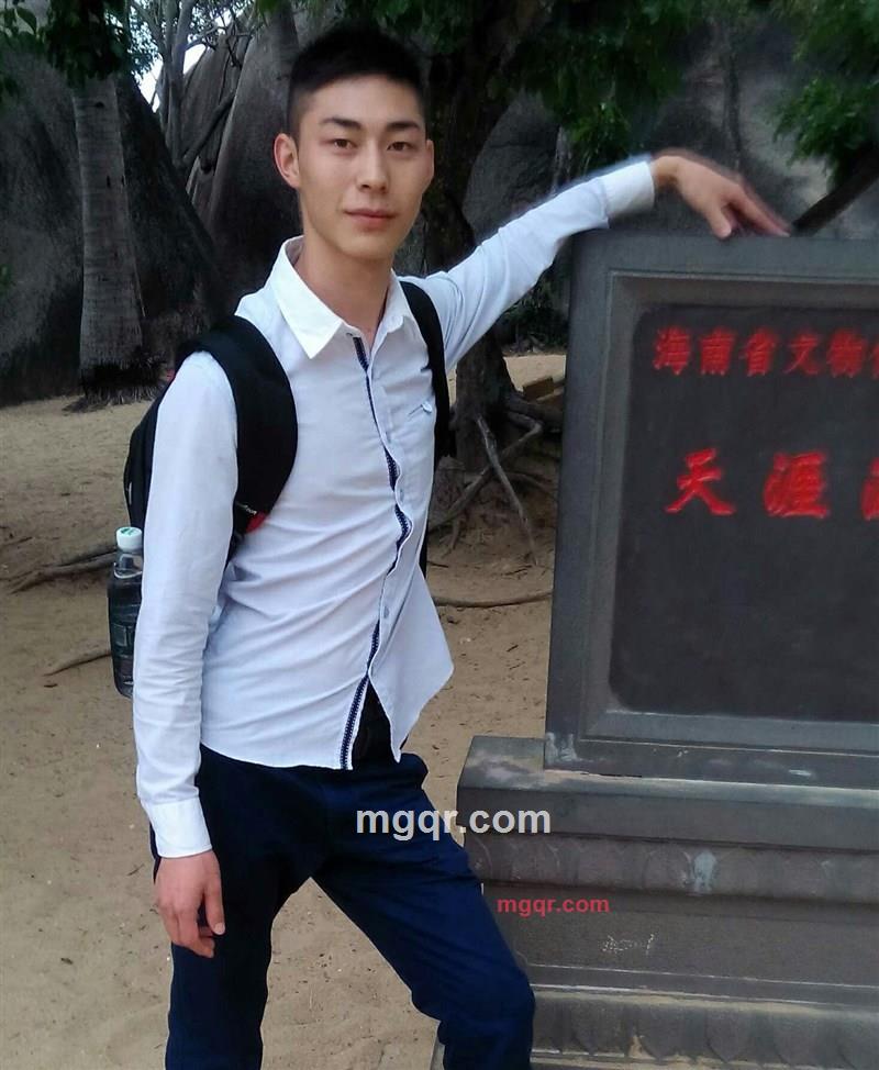 风花激情夜的第3张照片