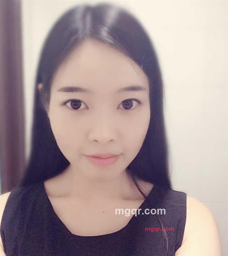 忧郁的玫瑰的第2张照片