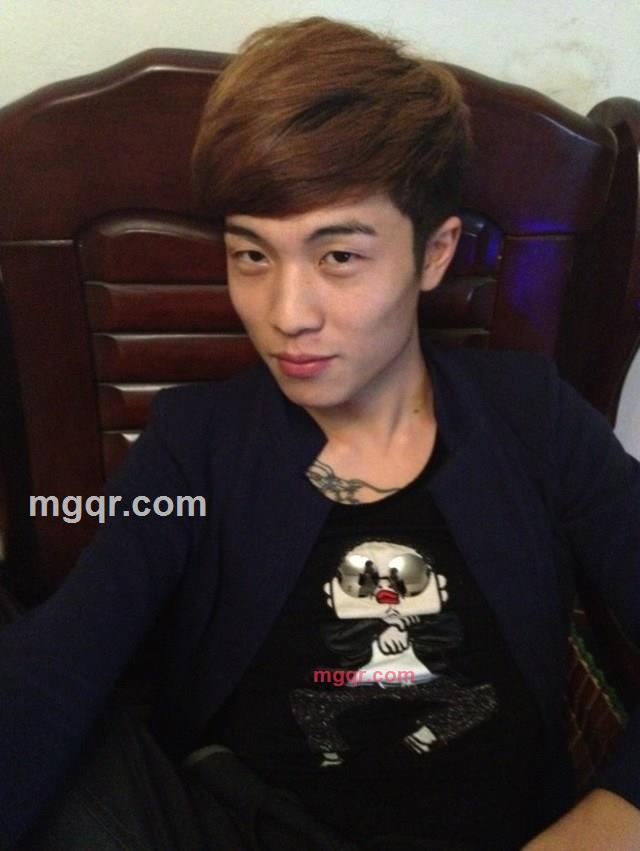 犹如爱火的第1张照片