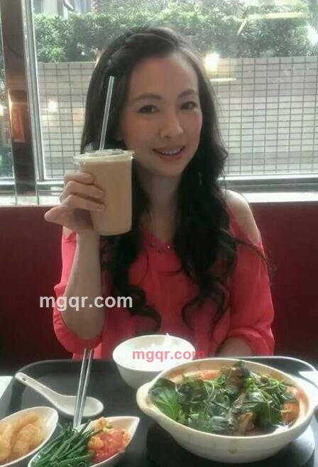 微笑的弧度.的第1张照片