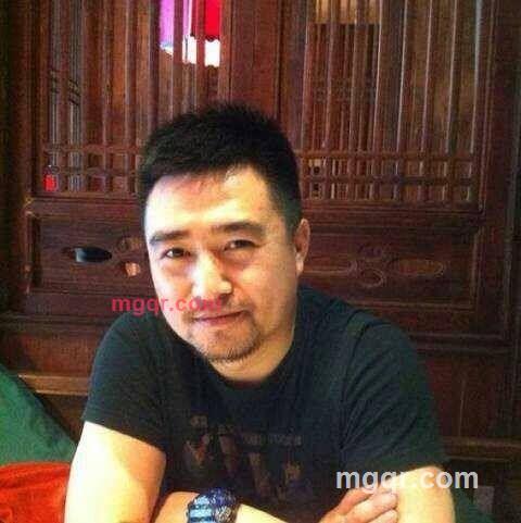 土家族汉子的第1张照片