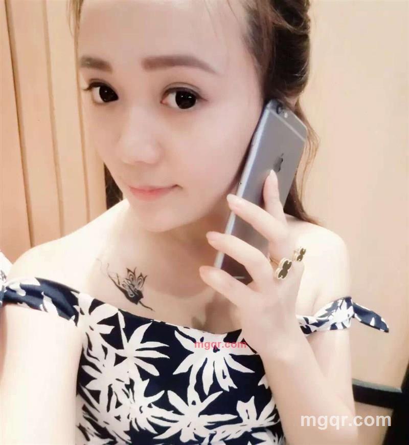 蓝色的梦然的第3张照片