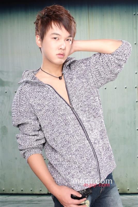 风吹落我的泪的第4张照片