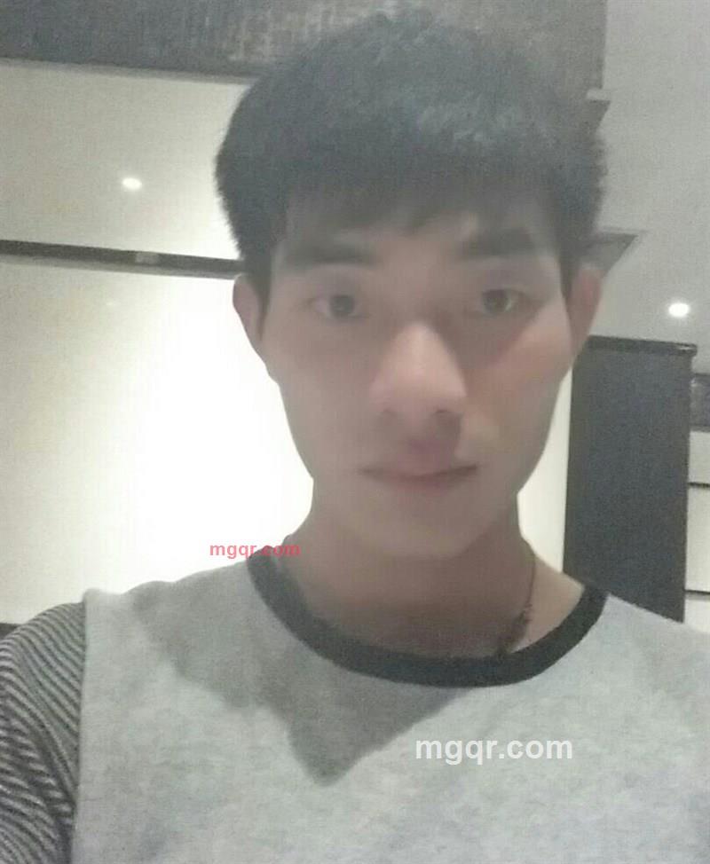 Stronger。的第3张照片