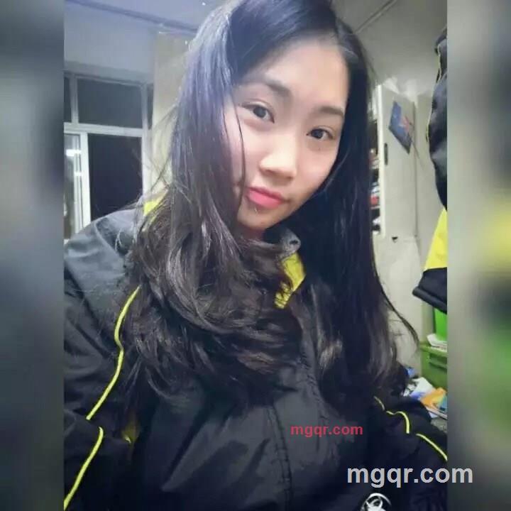 嘻嘻苗你的第1张照片