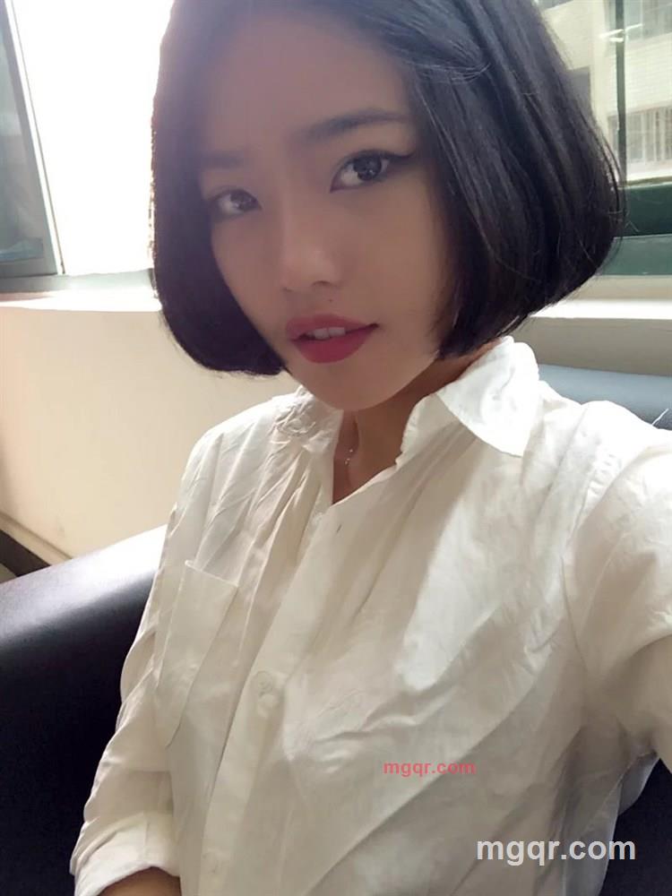 黄橙晨的第6张照片