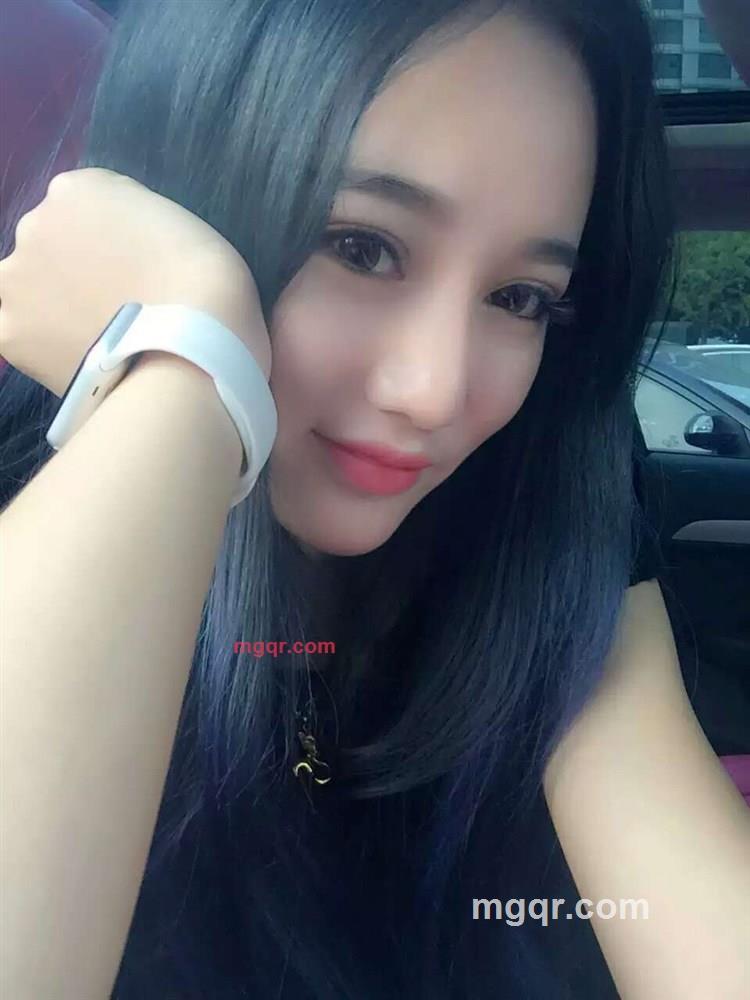 長髮待及腰的第4张照片