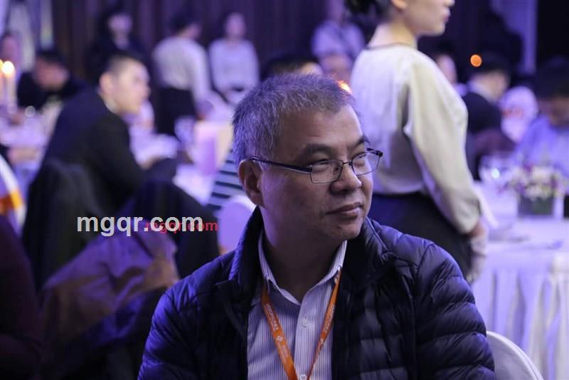 給你溫馨的第1张照片