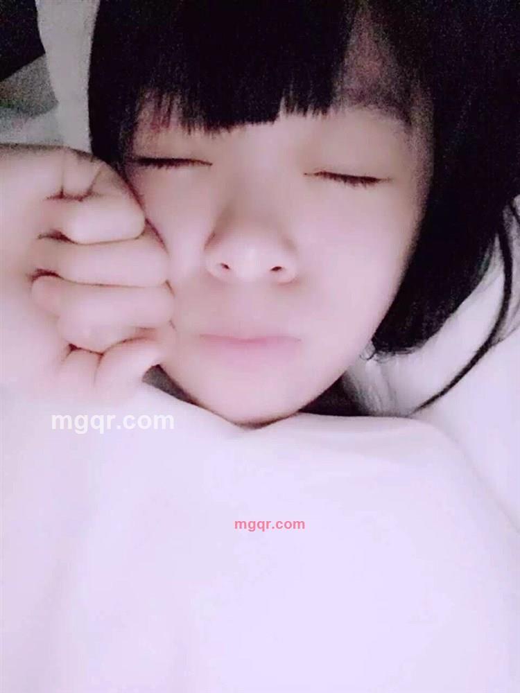 娇弱的花的第1张照片