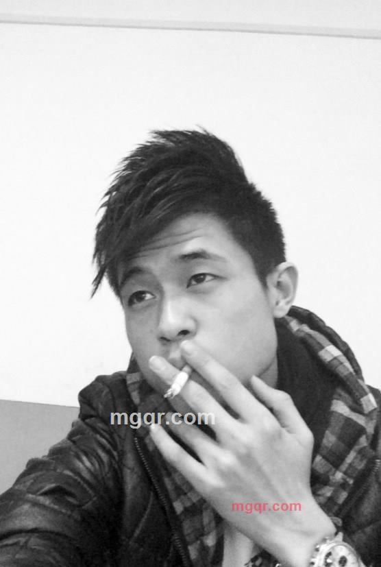 拒絕再玩＂的第2张照片