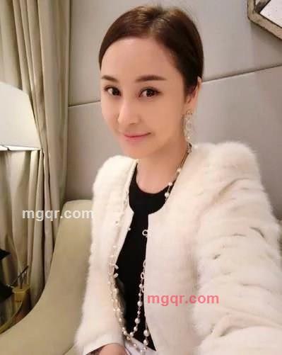 莫冰冰的第4张照片