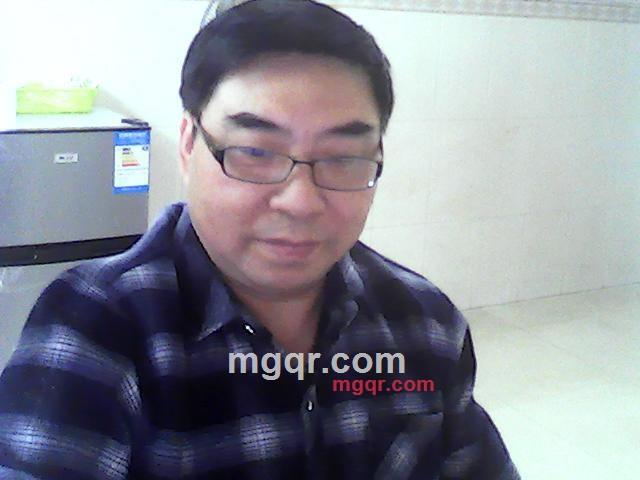 男情尊贵的第1张照片