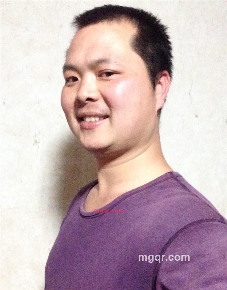 帅哥爱美人的第1张照片