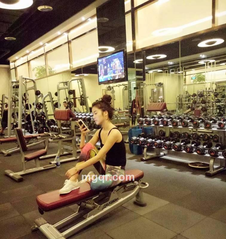 林璐西丶的第4张照片