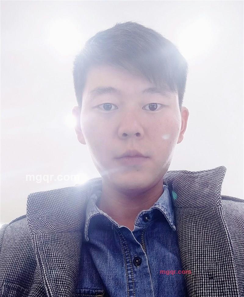 岳陈的第1张照片