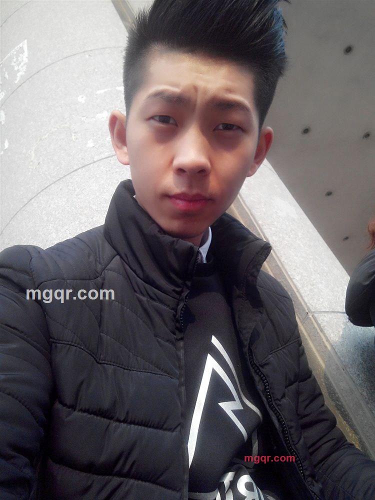  华 骏的第3张照片