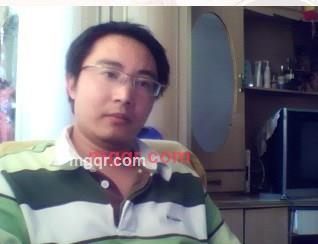 帅哥的孤寂的第1张照片