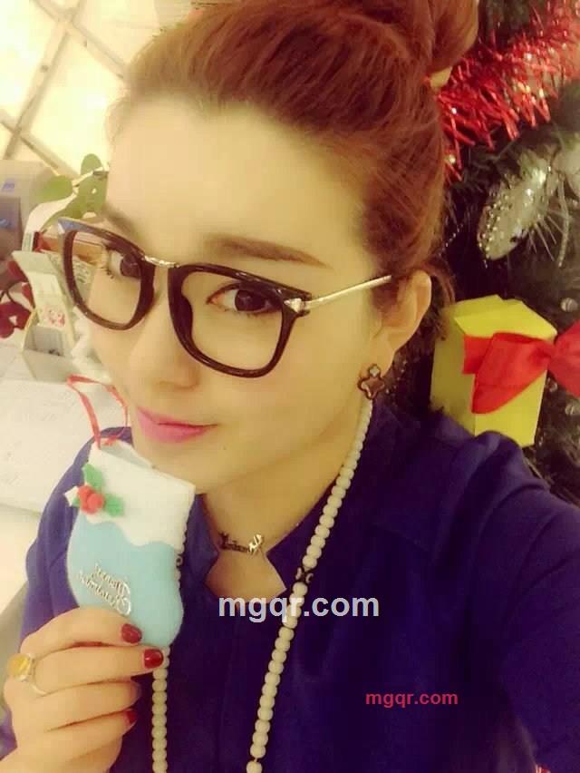 静夜湖畔的第1张照片