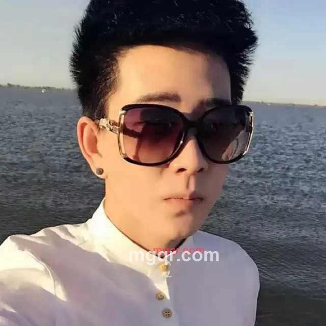 帅爆男神的第1张照片