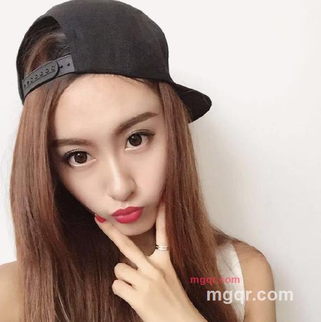 闹剧*的第2张照片