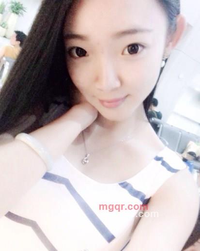 梦瑶雪儿的第1张照片