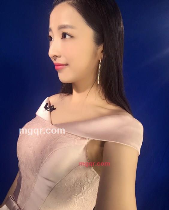 待放百合花的第6张照片