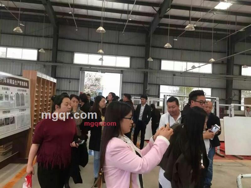 下弦月在达州的第3张照片