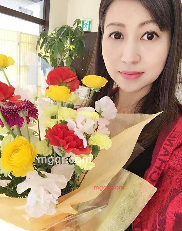 -艳阳天的第1张照片