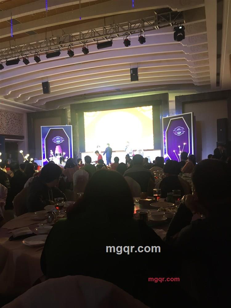 天蓝水净的第1张照片