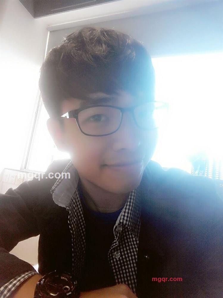 冯俊晏的第1张照片