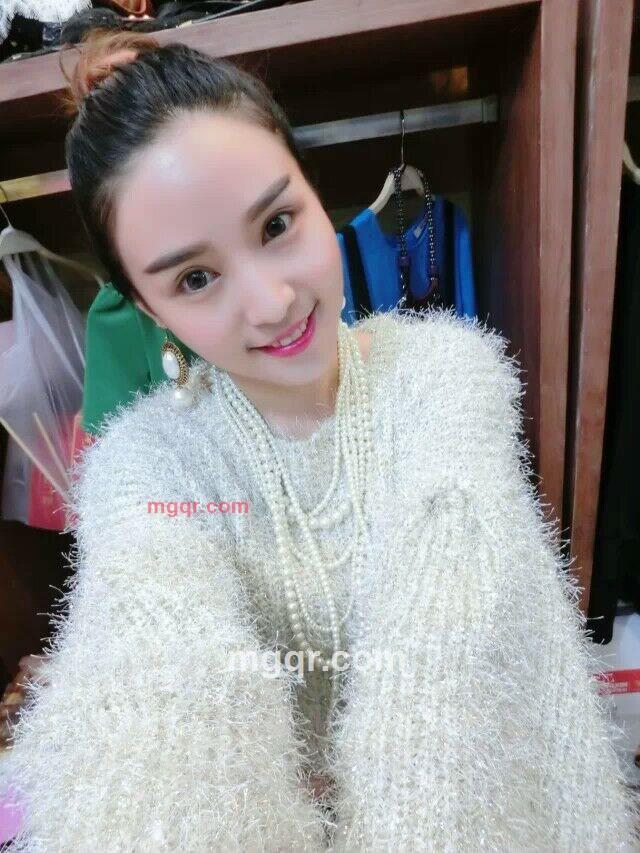 亦菲 周的第3张照片