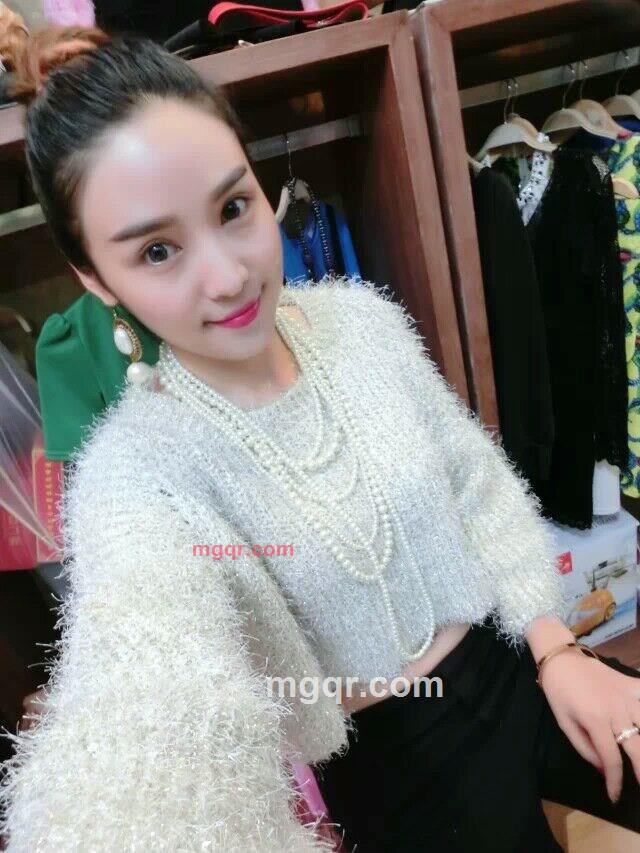 亦菲 周的第2张照片