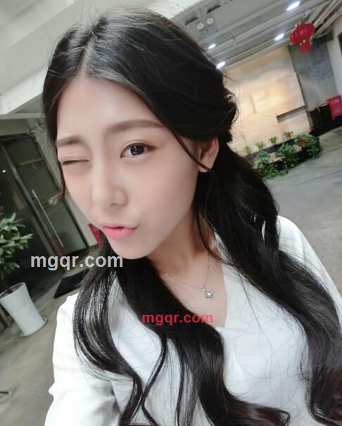 PD雪儿i的第6张照片