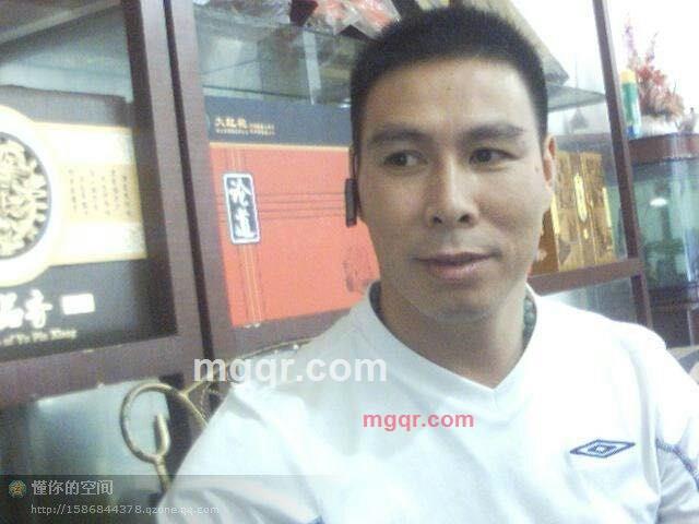 寂寞欲望帅男人的第3张照片