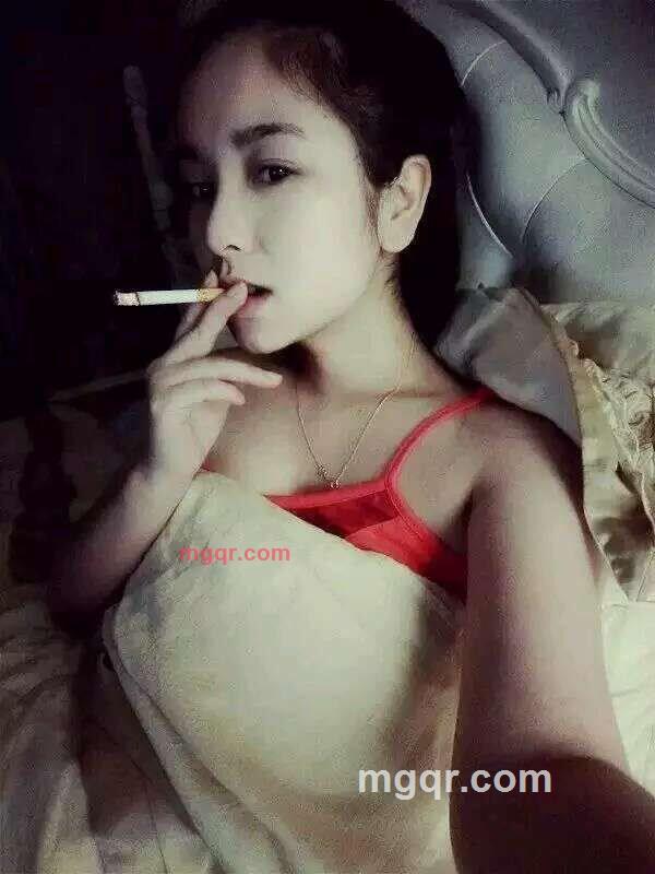 一朵刺人的玫瑰的第3张照片