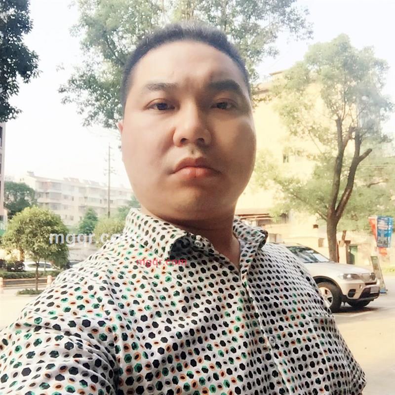 半夏之夜的第1张照片