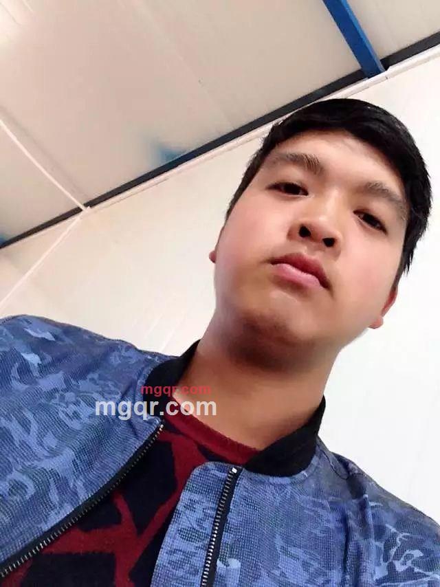 孤独男人的第3张照片