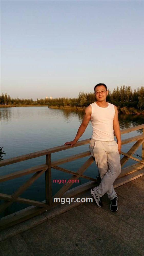 孤狼爱焰的第3张照片